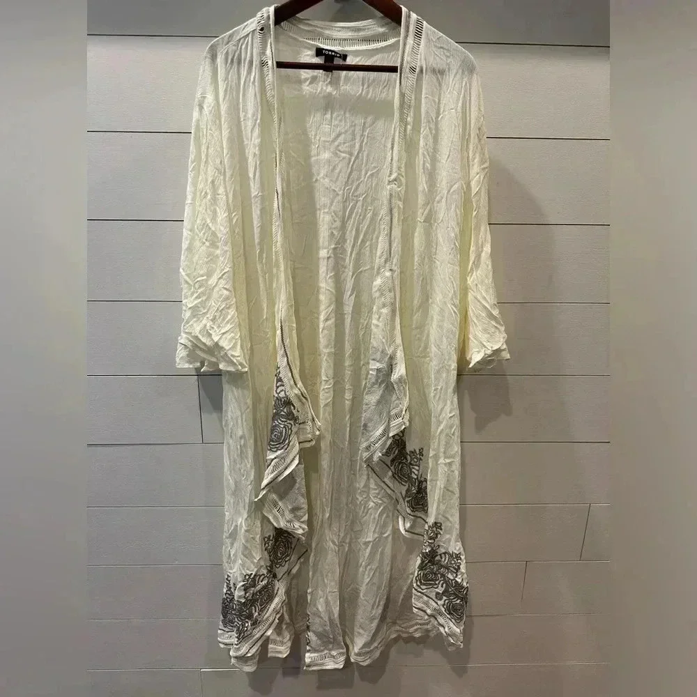 Torrid Ivory/ Silver Embroidered Long Cover-Up- Size 1/2